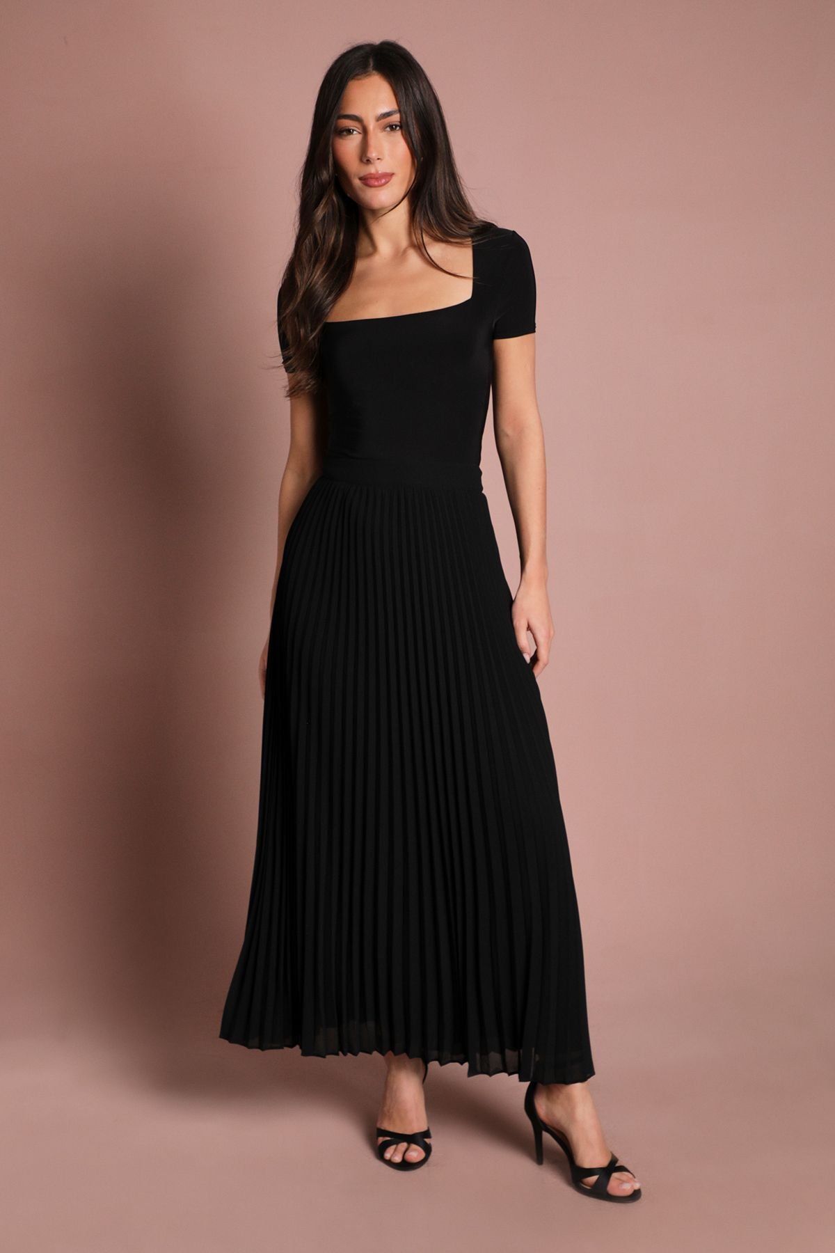 Coast Coast Women's Pleated Georgette Maxi Skirt in Black - 4