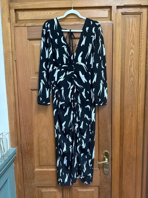 River Island River island long dress with sleeves size UK 10 worn once black and white