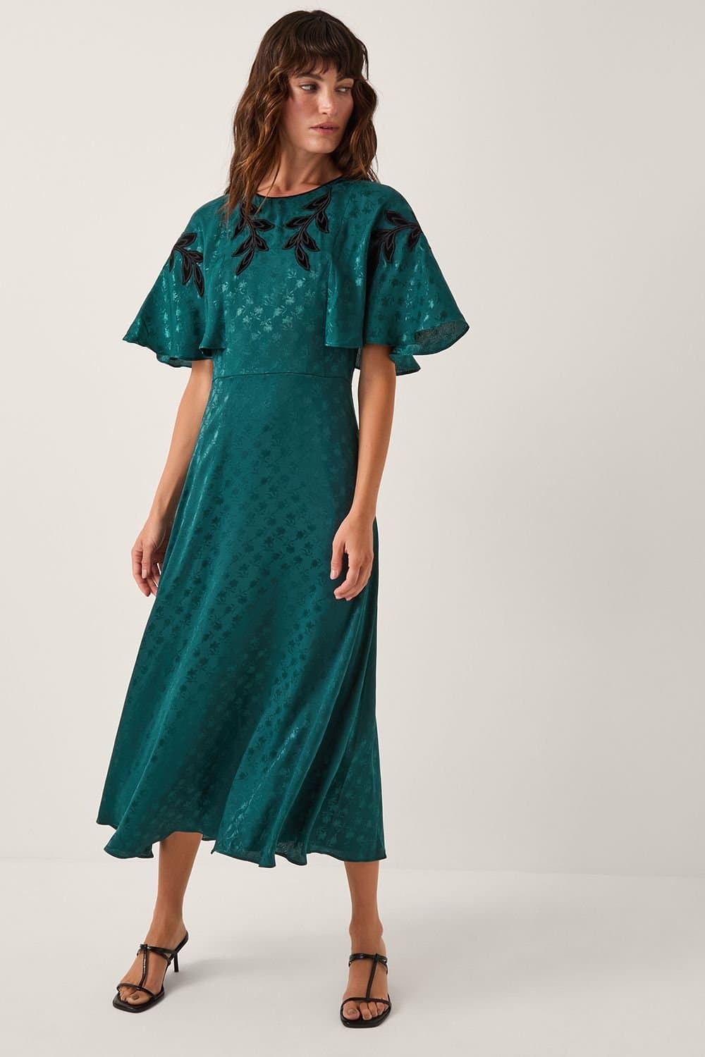 Monsoon Monsoon Women's Bianca Embroidered Floral Cape Midi Dress Green
