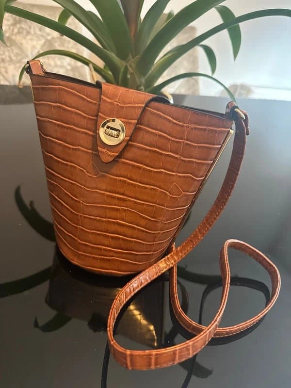 New Look Mini New Look faux leather bag