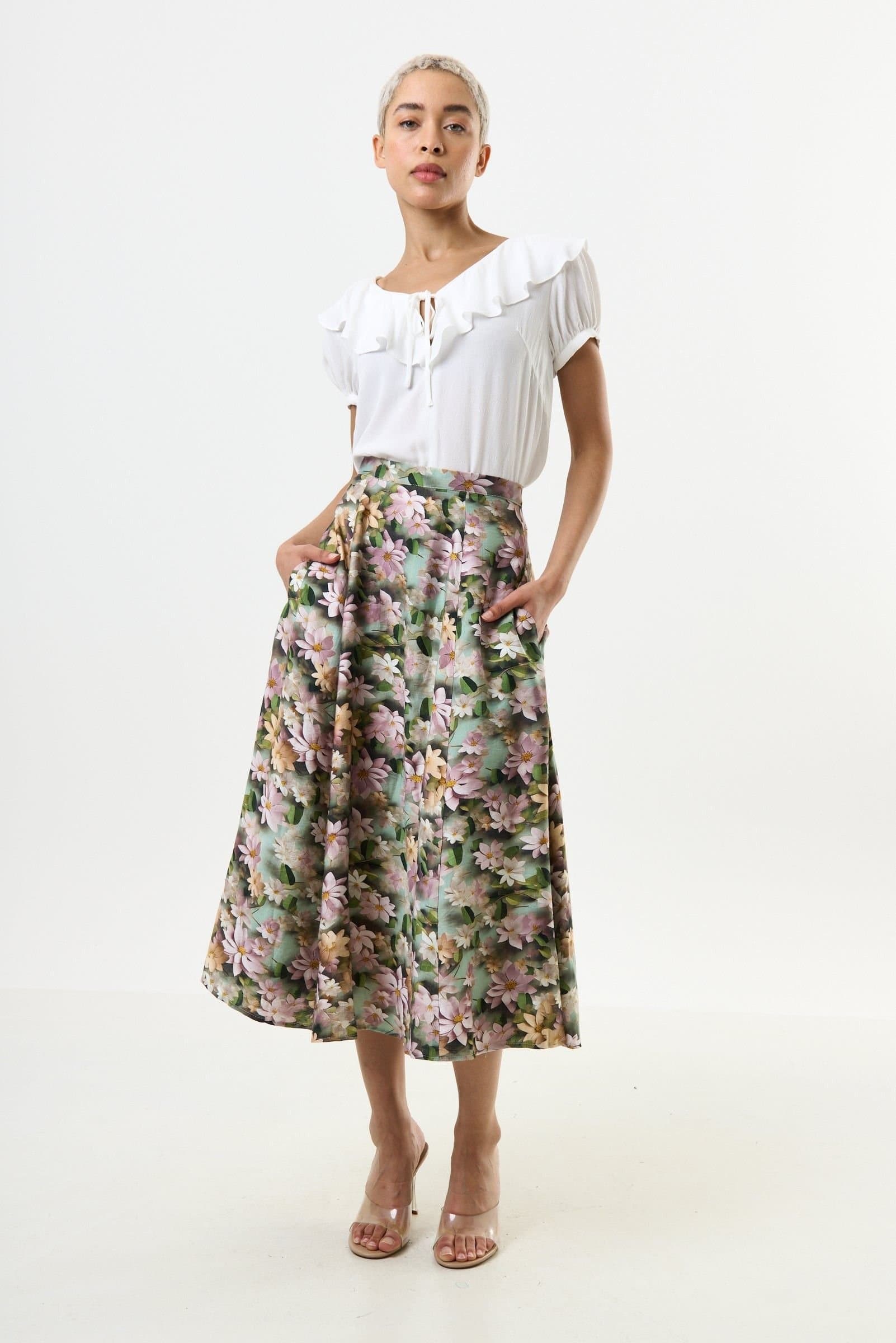 Louche Louche Women's Brisa 3D Daisy Print Midi Skirt - Green