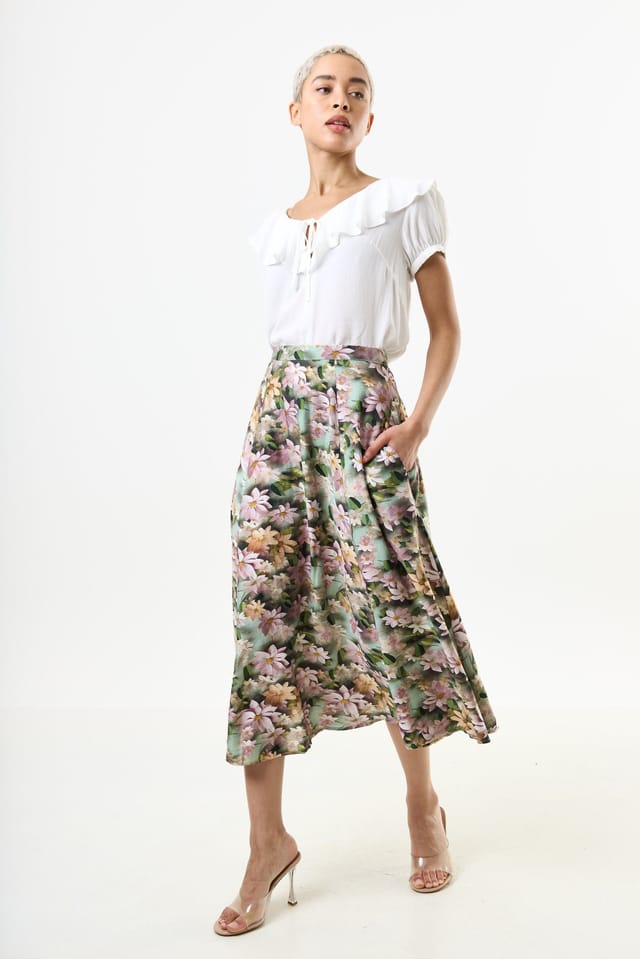 Louche Louche Women's Brisa 3D Daisy Print Midi Skirt - Green - 2