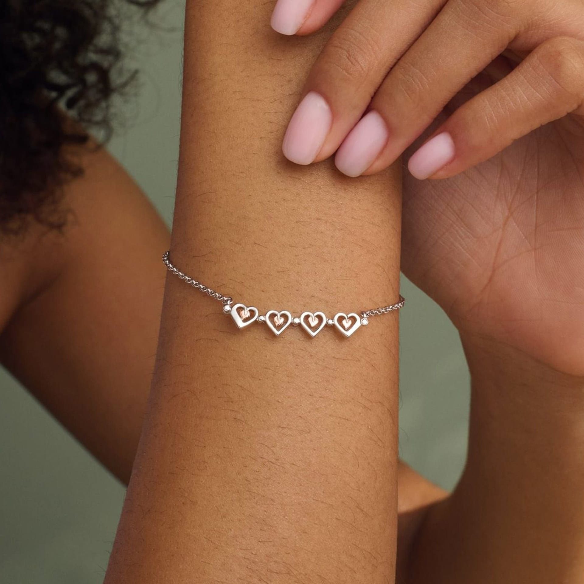 Clogau Clogau Women's Tree of Life Sterling Silver Heart Bracelet in Metallics - 4