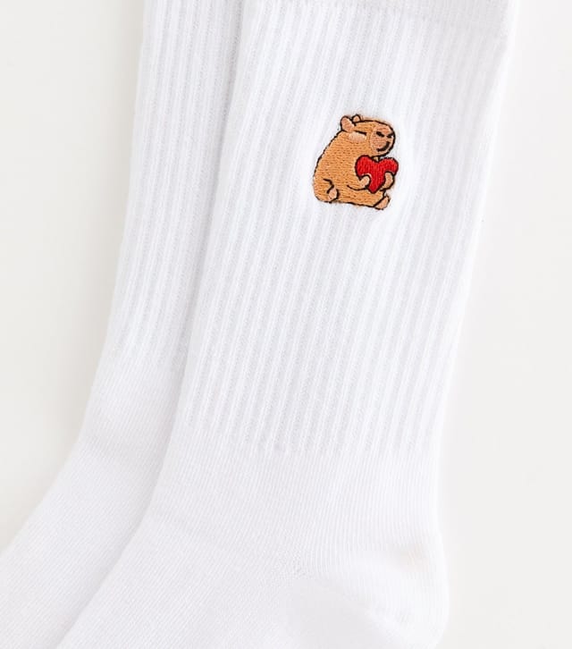 New Look White Embroidered Capybara Tube Socks New Look - 2