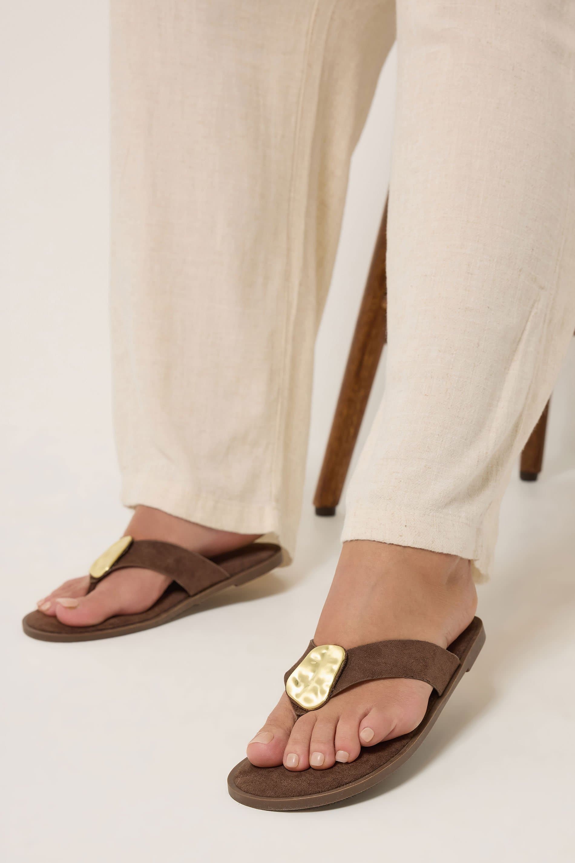 Yours Chocolate Brown Hammered Disk Sandals In Extra Wide Eee Fit