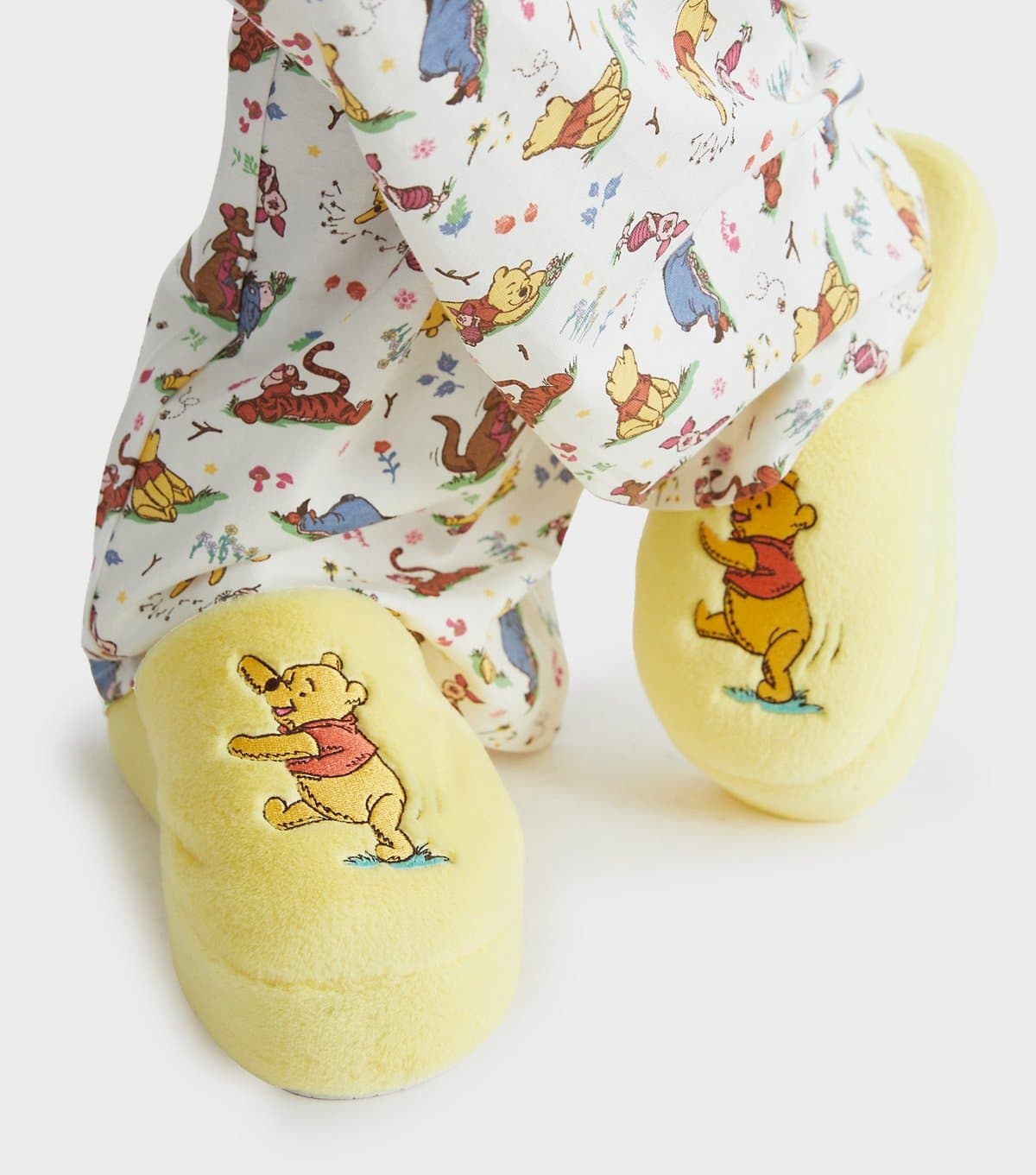 Skinnydip Skinnydip Yellow Winnie The Pooh Embroidered Slippers