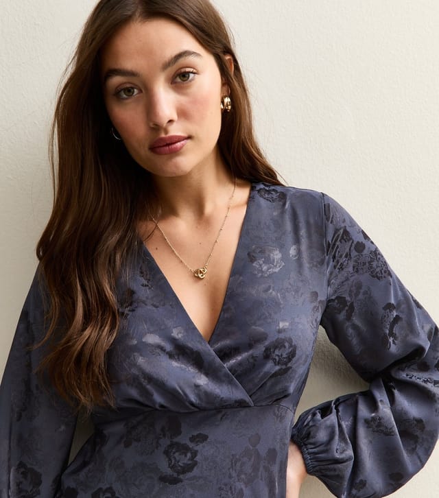 New Look Women's Navy Floral Jacquard V-Neck Mini Dress New Look - 3