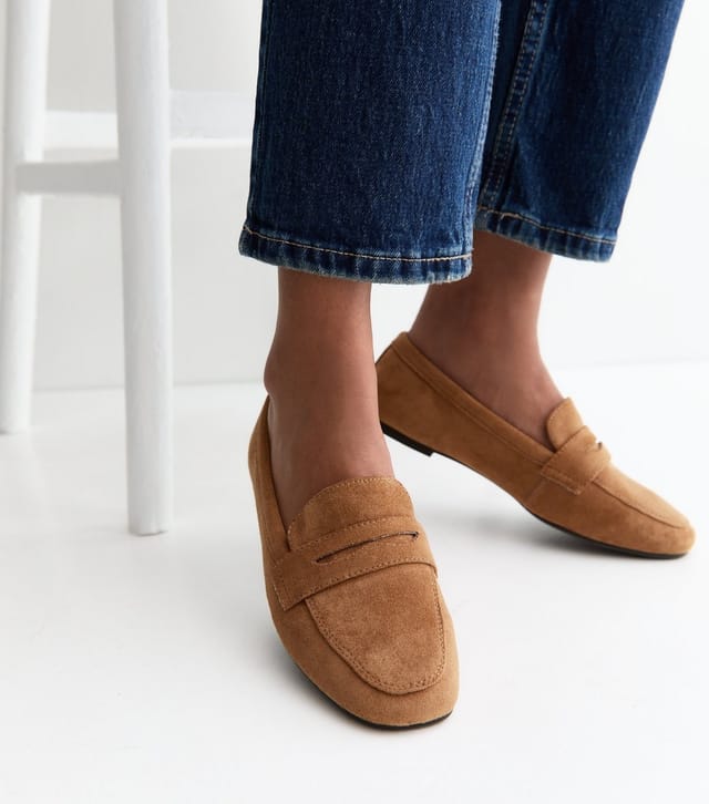 New Look Women's Tan Faux Suede Flat Penny Loafers Vegan New Look - 2
