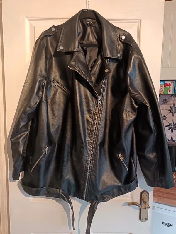 New Look New Look curves faux leather biker jacket size 26