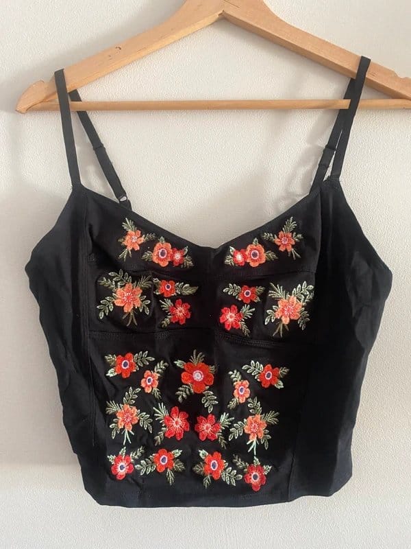 New Look New Look summer embroidered stretchy spaghetti crop top size 14 - 1