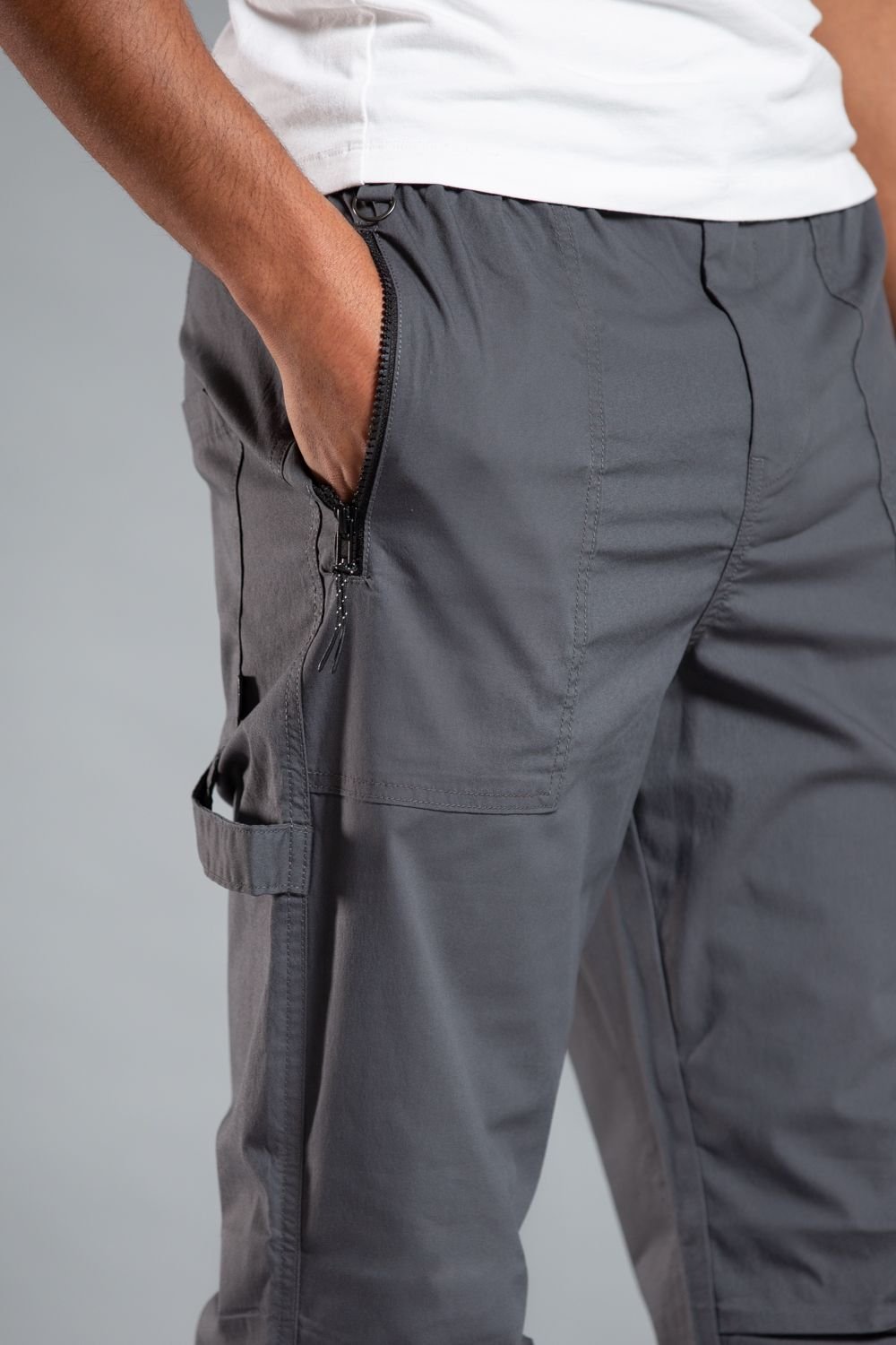 Tokyo Laundry Tokyo Laundry Men's Cotton Cargo Trousers in Grey - 4