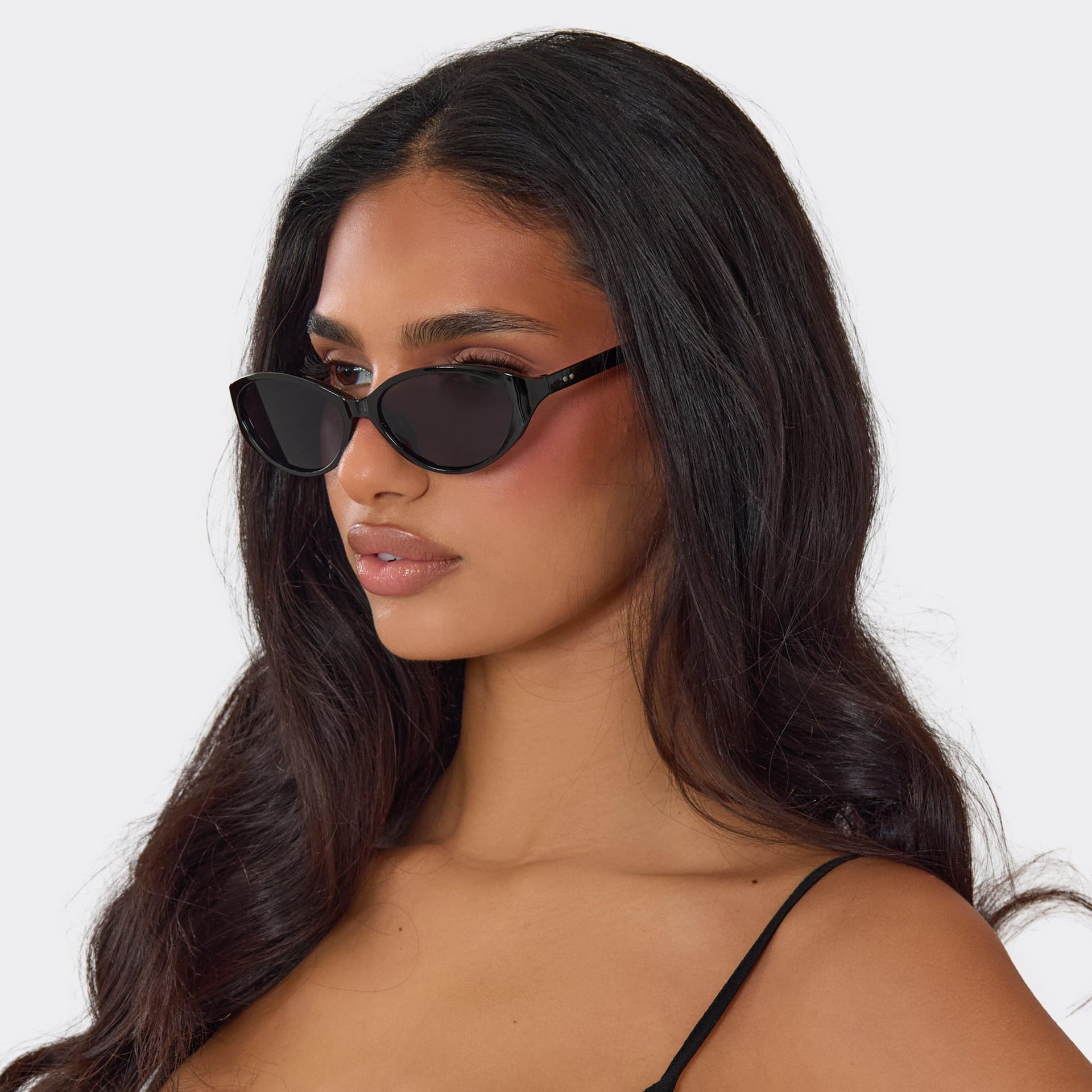 EGO EGO Black Thin Frame Tinted Lense Oval Sunglasses