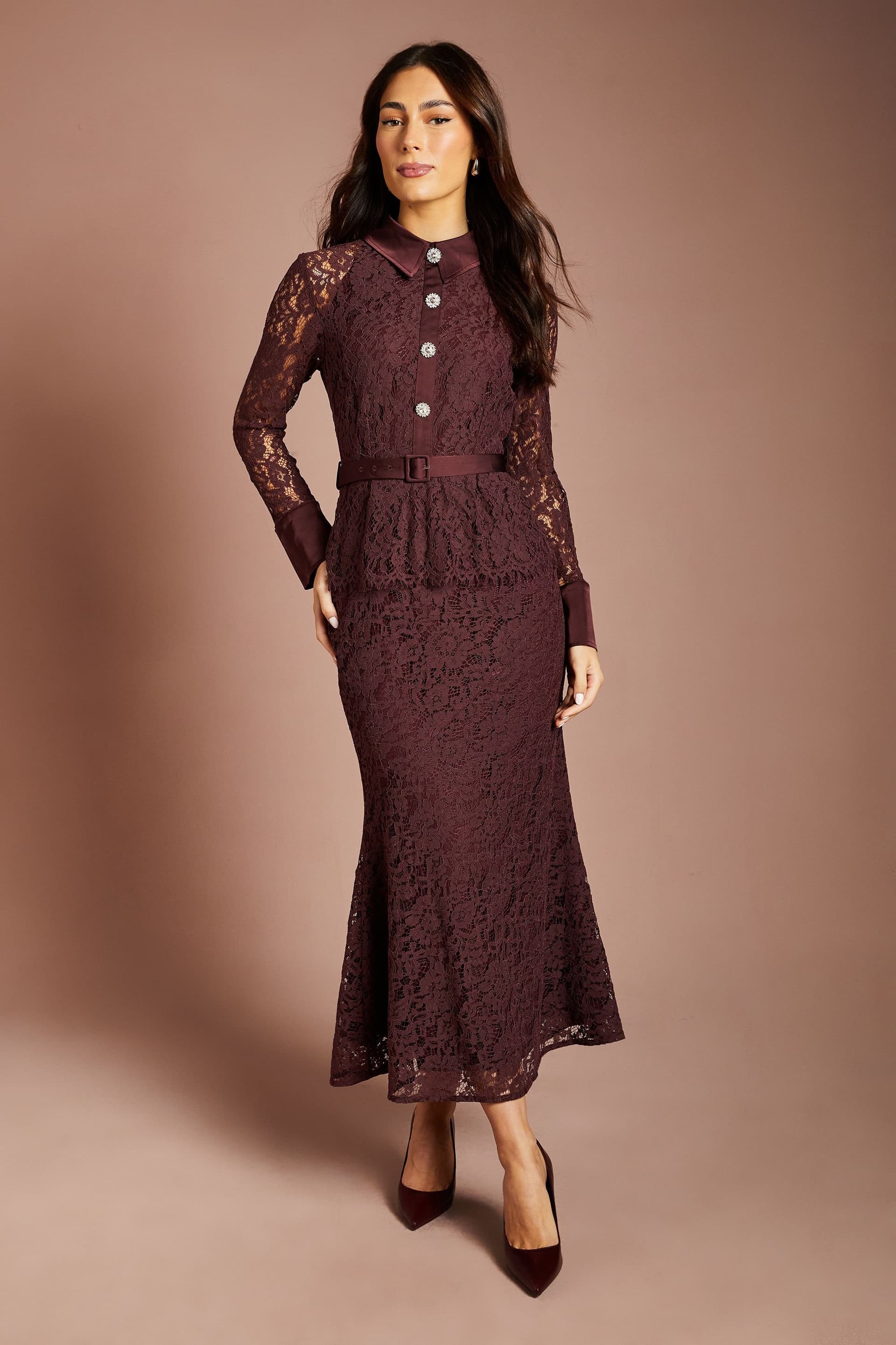 Coast Coast Women's Lace Peplum Belted Long Sleeve Midi Dress in Fig