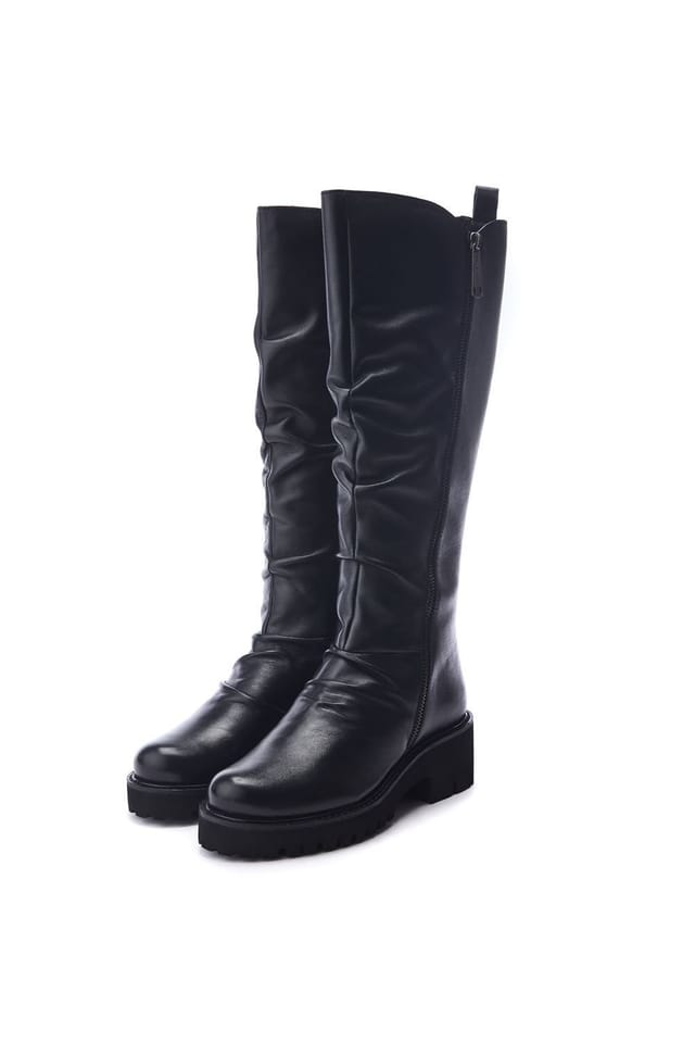 Moda In Pelle Moda In Pelle Women's 'Riez' Leather Biker Boots in Black - 2