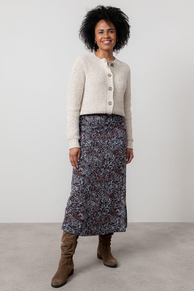 Lily & Me Lily & Me Women's Lauren Floral print Jersey Midi Skirt with Elasticated back waist in Chocolate - 3