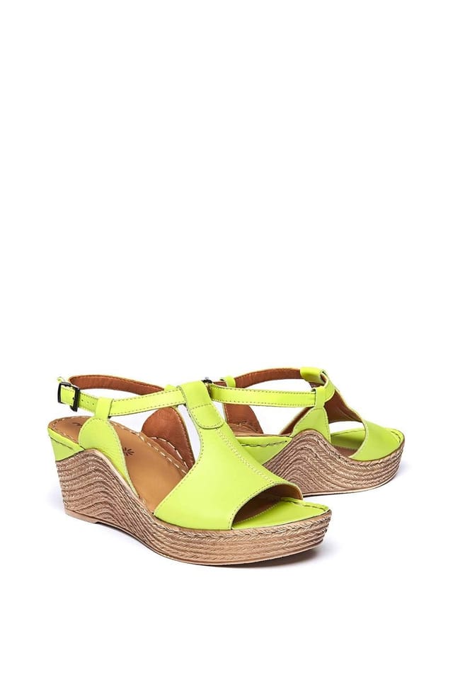 Moshulu Moshulu Women's 'Peach Melba 2' T-Bar Wedge Sandals in Bright Green - 2