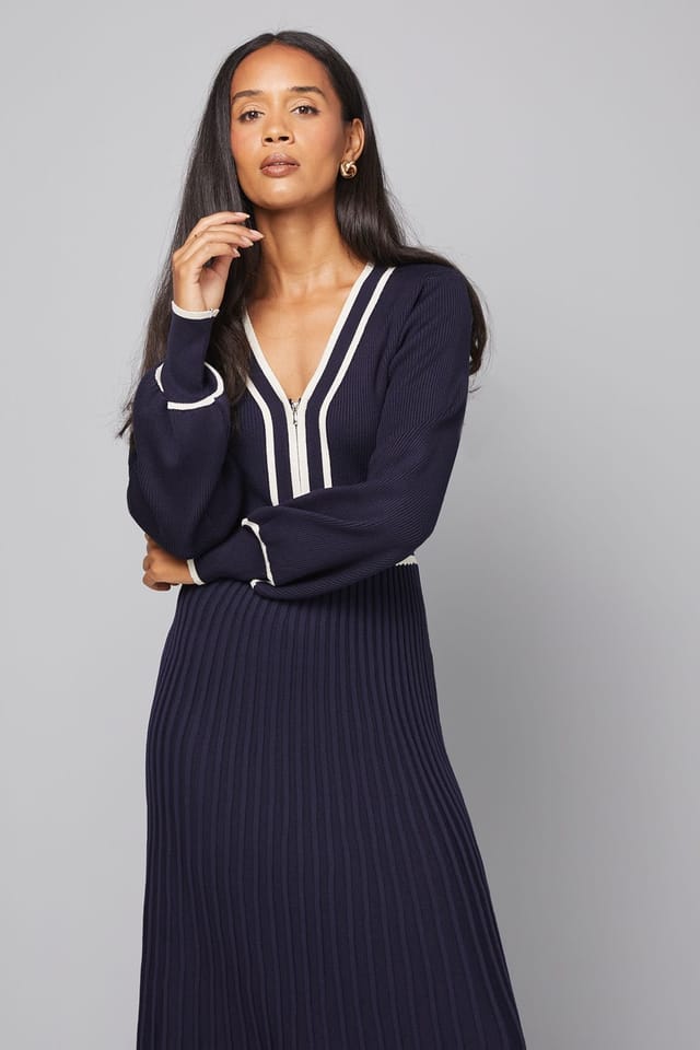 Wallis Wallis Women's Zip Front Pleated Knitted Midi Dress in Navy - 2