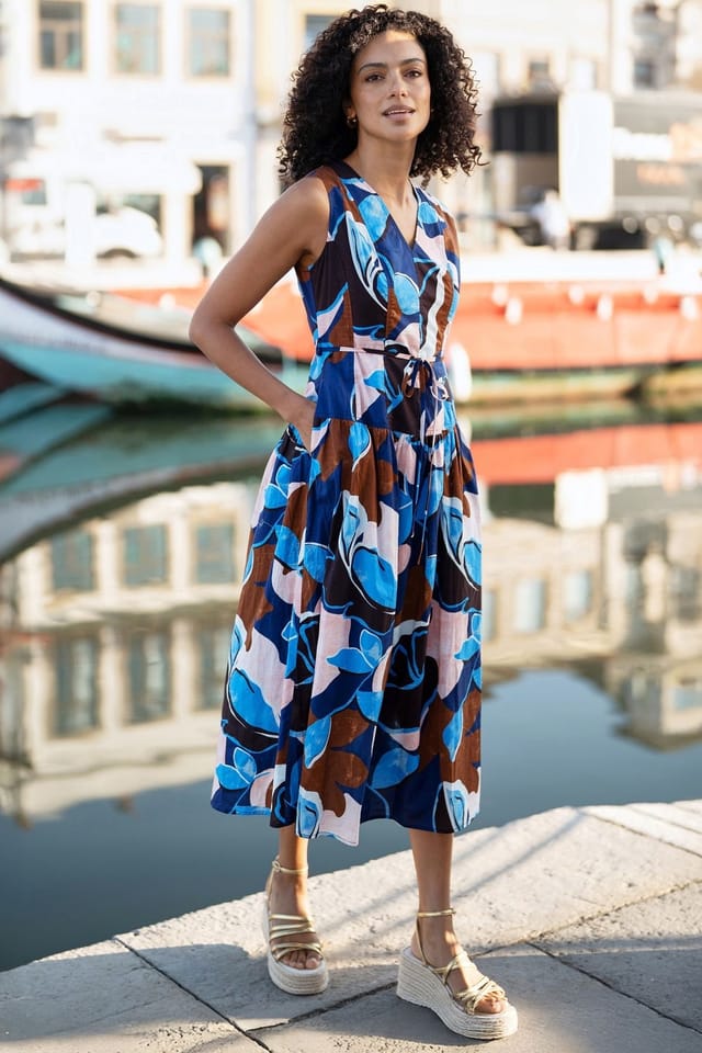 Yumi Yumi Women's Cotton Floral Abstract Dropped Waist Midi Dress in Bright Blue - 3