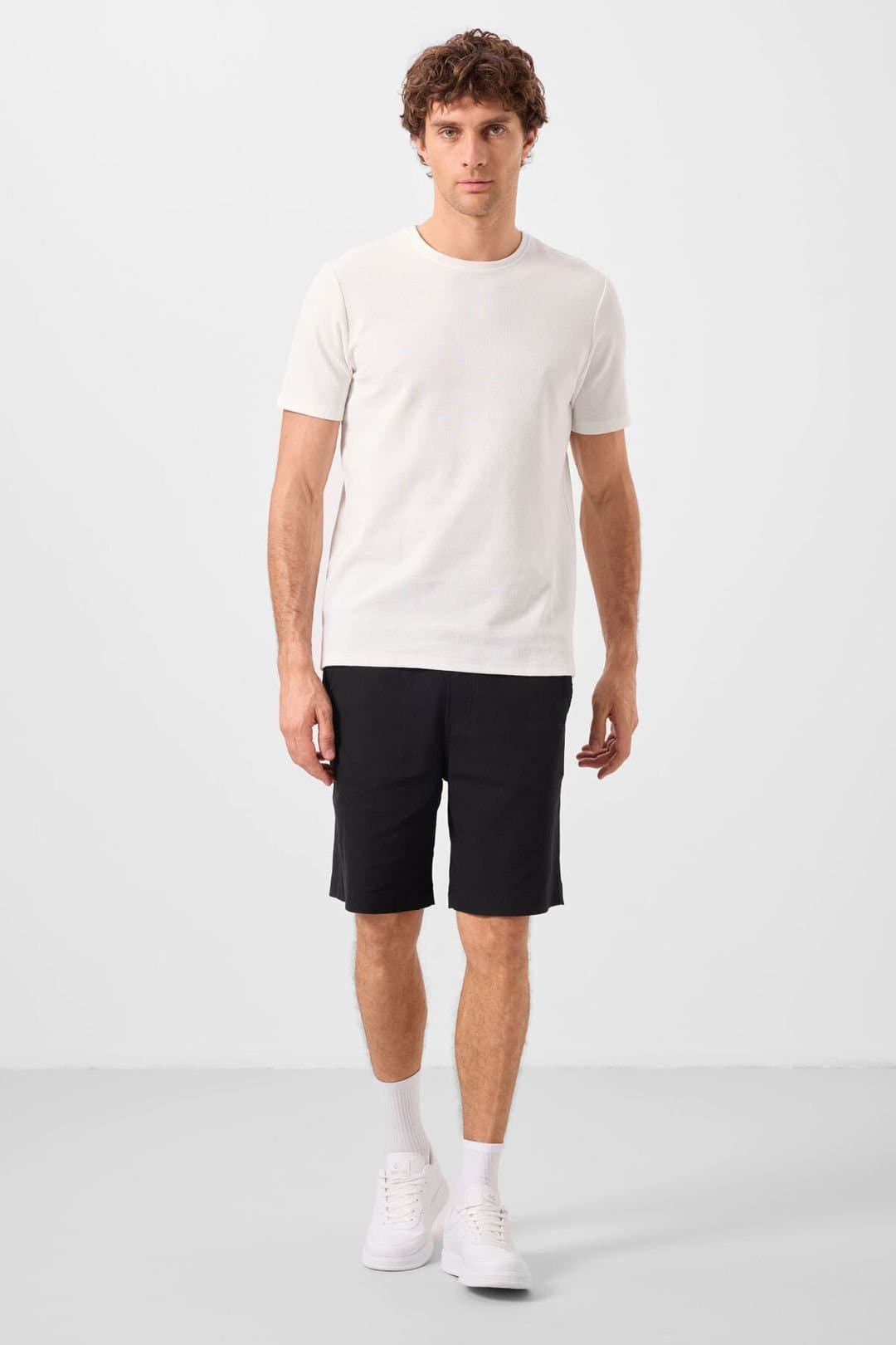 Tommy Life Tommy Life Men's Chino Shorts in Black