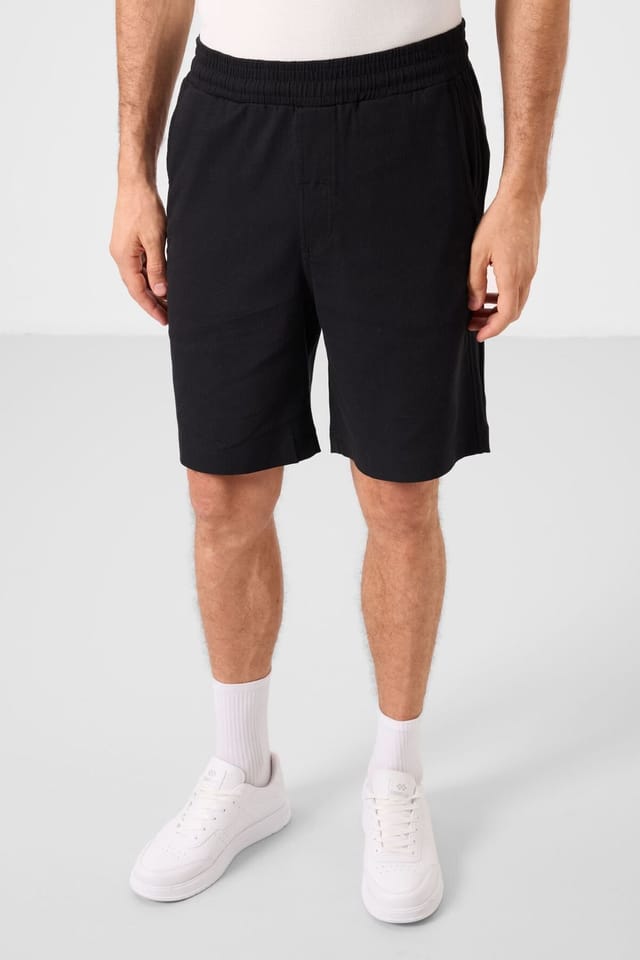 Tommy Life Tommy Life Men's Chino Shorts in Black - 2