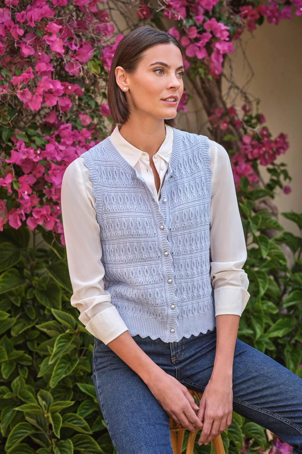 Pure Collection Pure Collection Women's Cotton Scallop Waistcoat in Light Blue - 4