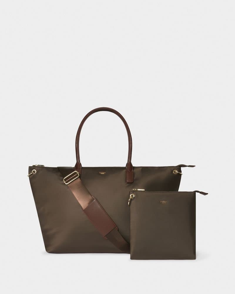 OSPREY LONDON OSPREY LONDON Women's The Voyage Nylon Weekender Bag in Chocolate