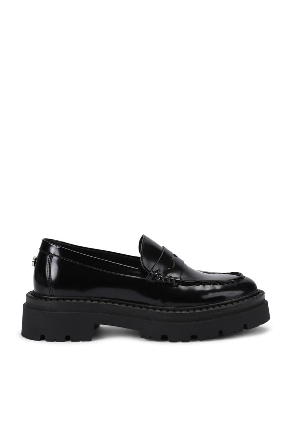 Steve Madden Steve Madden Women's 'Katja Black' Flats in Black