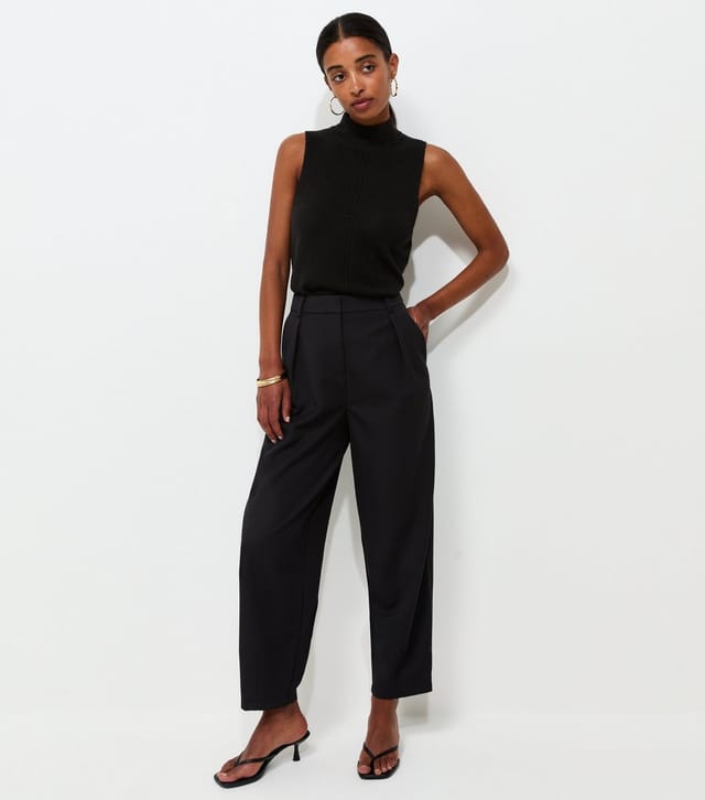 New Look Women's Black Tailored Tapered Leg trousers New Look - 3