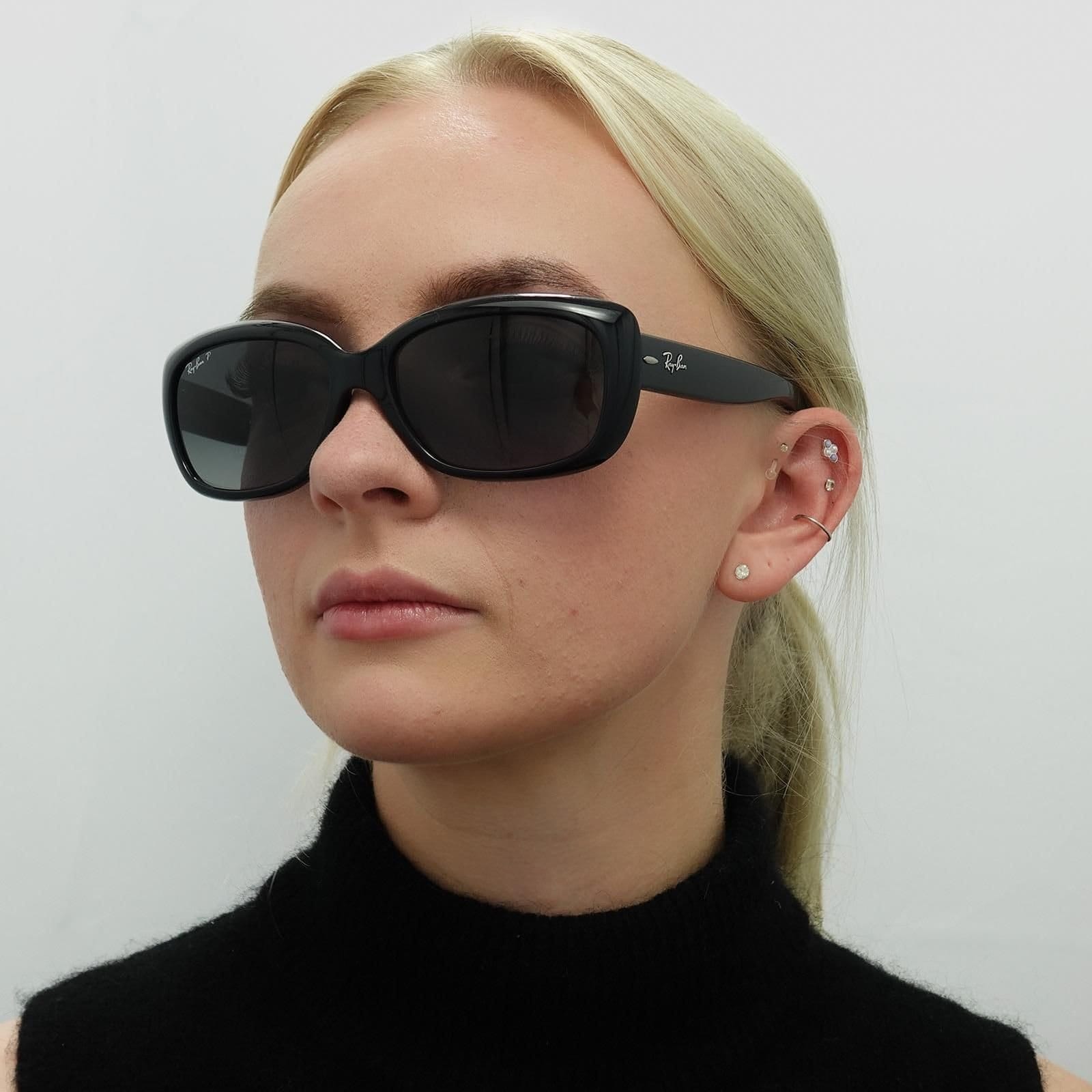 Ray-Ban Ray-Ban Women's Oval Shiny Black Grey Gradient Polarized Sunglasses - 4