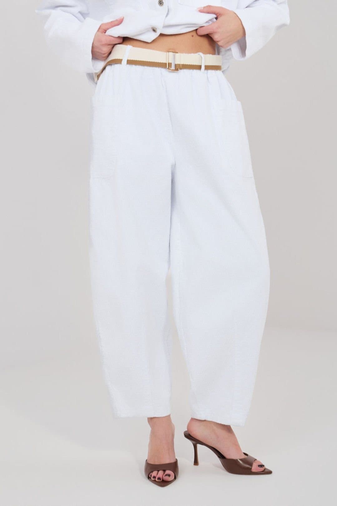 Love Lace Love Lace Women's Carrot Fit High Waist Corduroy Pants with Belt in White