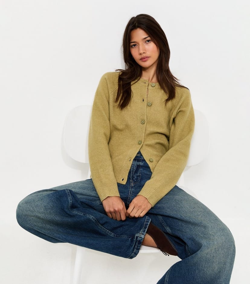 New Look Women's Light Green Knitted Meet The Jean Raglan Cardigan New Look - 1