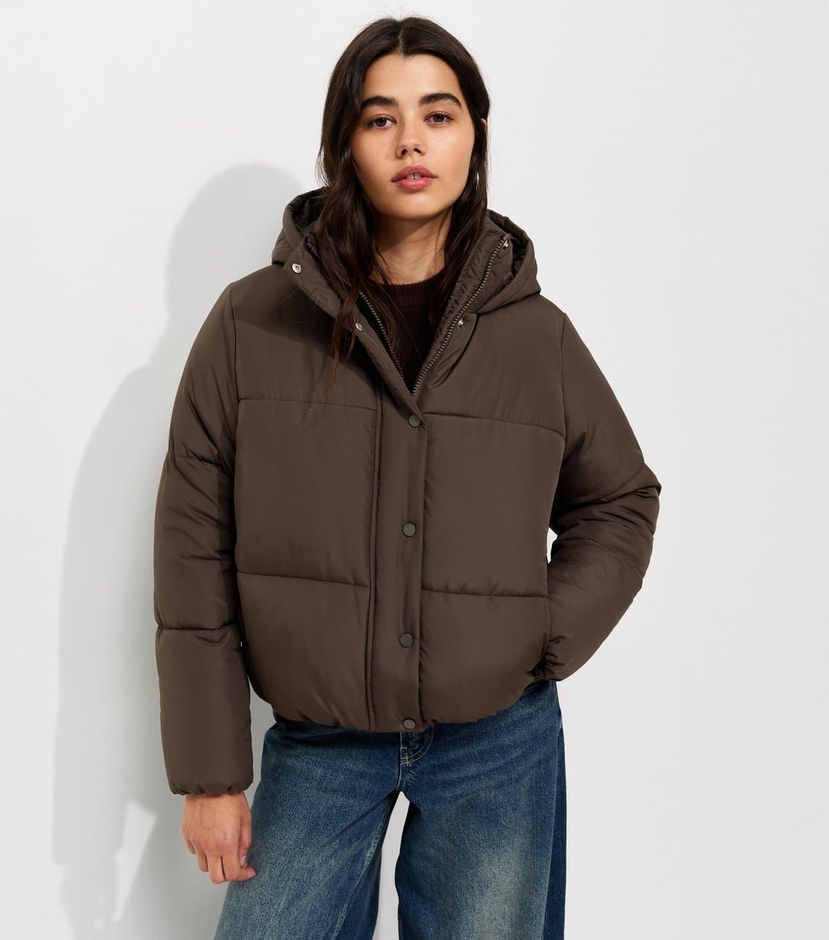 New Look Women's Dark Brown Hooded Crop Puffer Jacket New Look