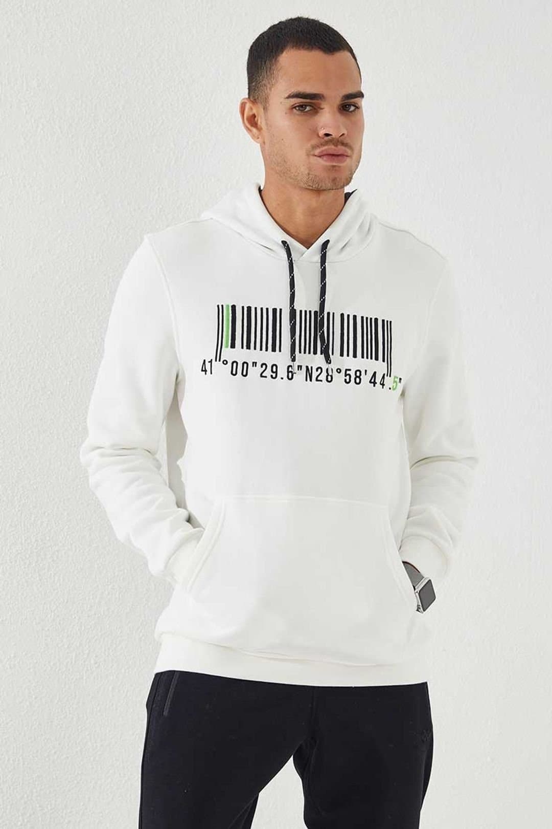 Tommy Life Tommy Life Men's Printed Hooded Sweatshirt in White