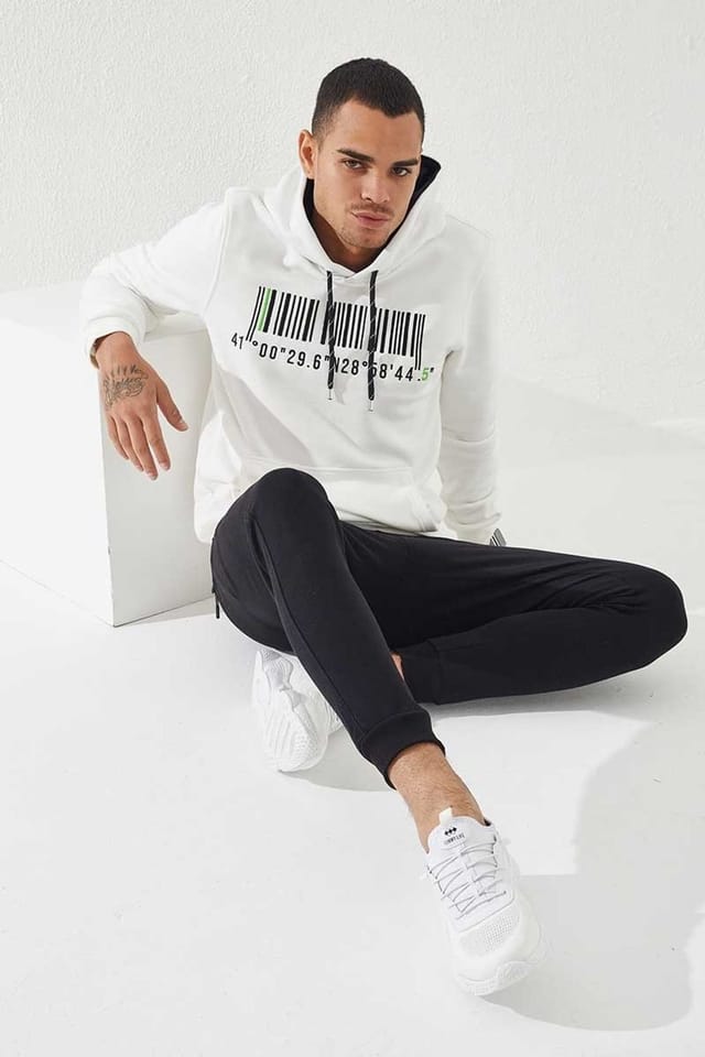 Tommy Life Tommy Life Men's Printed Hooded Sweatshirt in White - 2