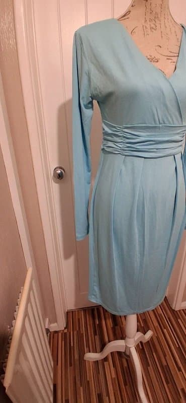 Klass. BNWT Size 12 Klass Pale Blue Ruched Dress