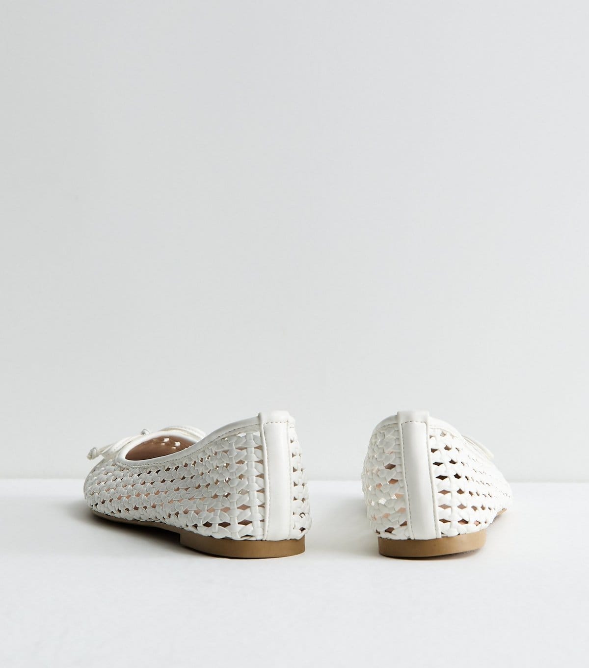 New Look Women's White Woven Faux Leather Ballet Pumps Vegan New Look - 4