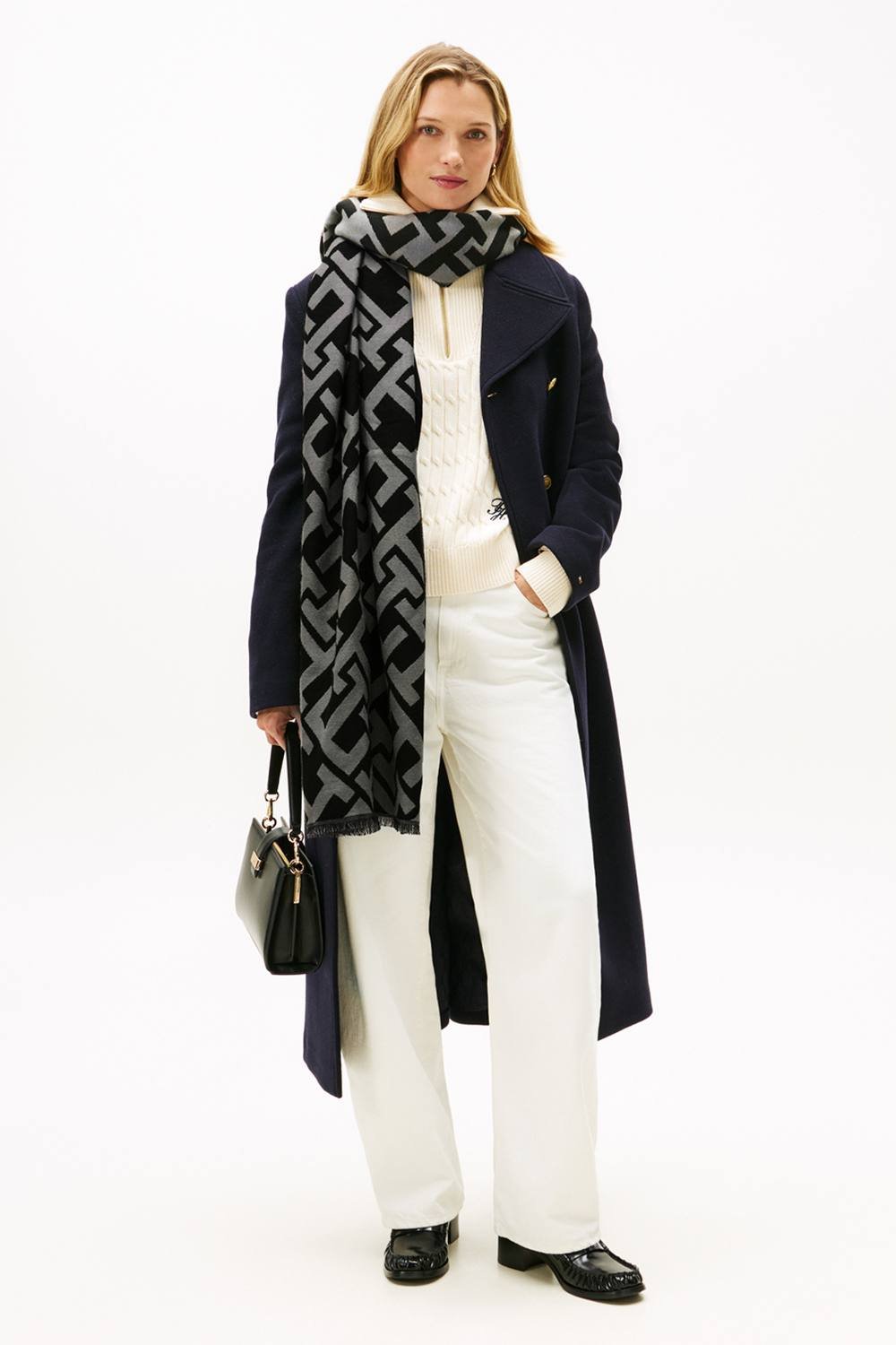 Tommy Hilfiger Tommy Hilfiger Women's TH Monogram Heavy Scarf in Grey - 2