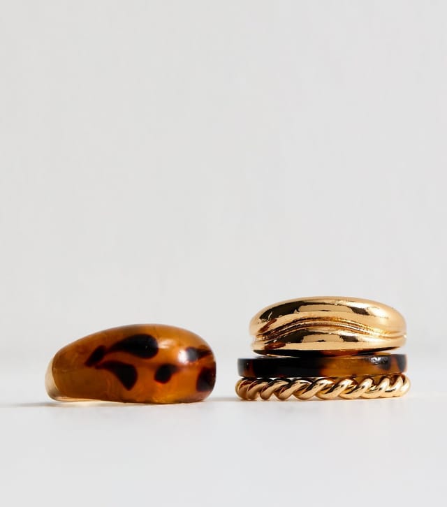 New Look Pack of 4 Gold Tone Chunky Resin Rings New Look - 2