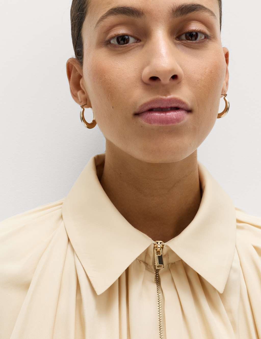 Marks & Spencer M&S Pure Lycocell Pleated Bomber Jacket Ivory - 3