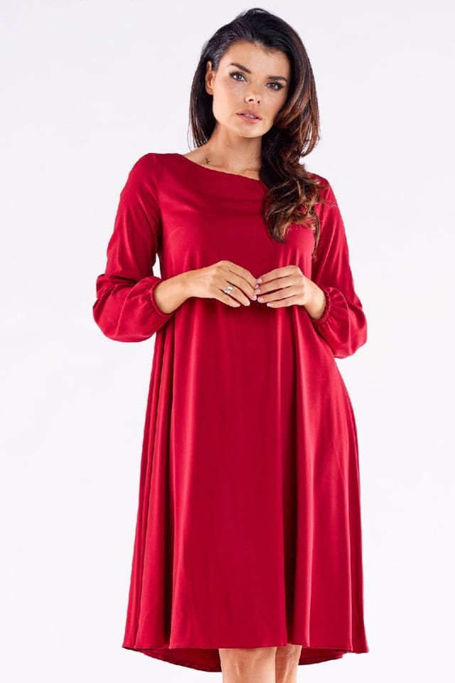 Love Lace Love Lace Women's Trapezoidal Long Sleeve Dress With Extended Back in Red - 3