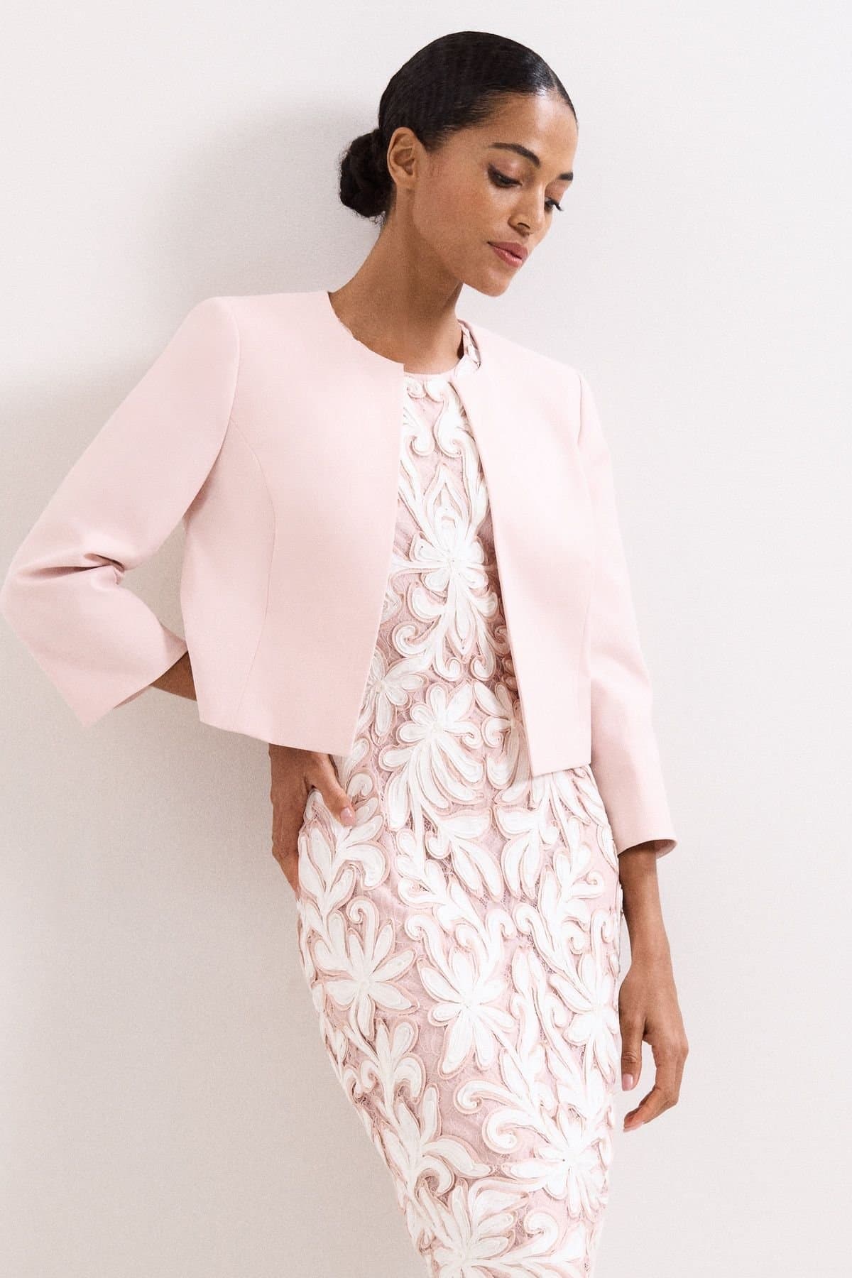 Phase Eight Phase Eight Women's Cropped Round Neck Jacket in Baby Pink