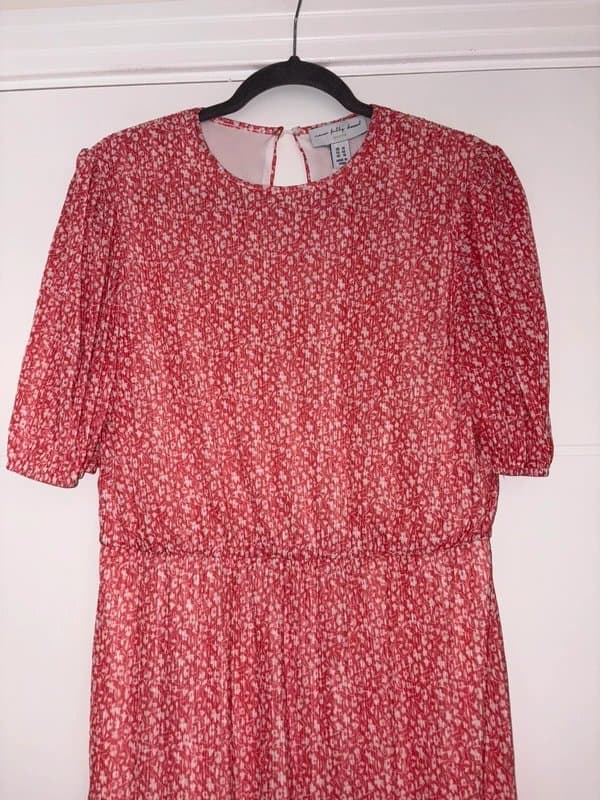 Never Fully Dressed Never Fully Dressed Pink White Floral Plisse Midaxi Dress Size 14 Layered Occasion pretty
