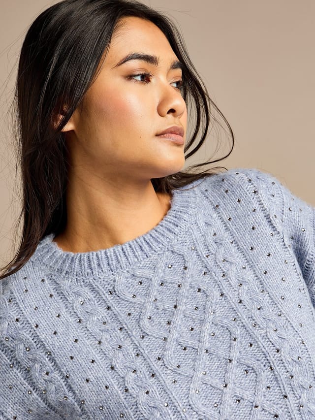 GWD by GEORGE W. DAVIES GWD by GEORGE W. DAVIES Women's GWD Jerica Blue Wool Cable Knit Diamante Jumper - 3