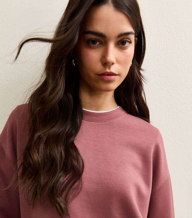 New Look Women's Premium Bright Pink Oversized Crew Neck Sweatshirt New Look - 2