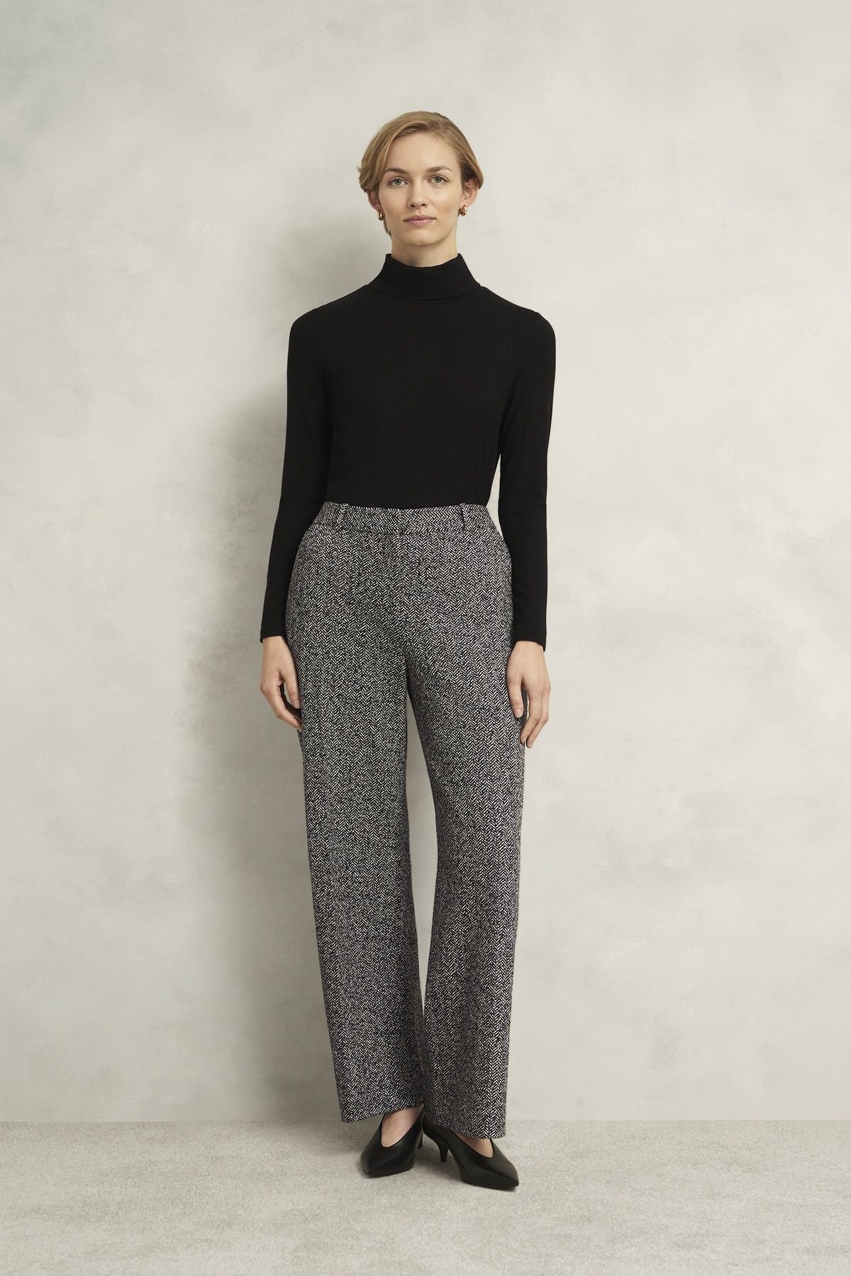 Hobbs London Hobbs London Women's Marlyn Herringbone Wide Leg Trousers in Charcoal - 3