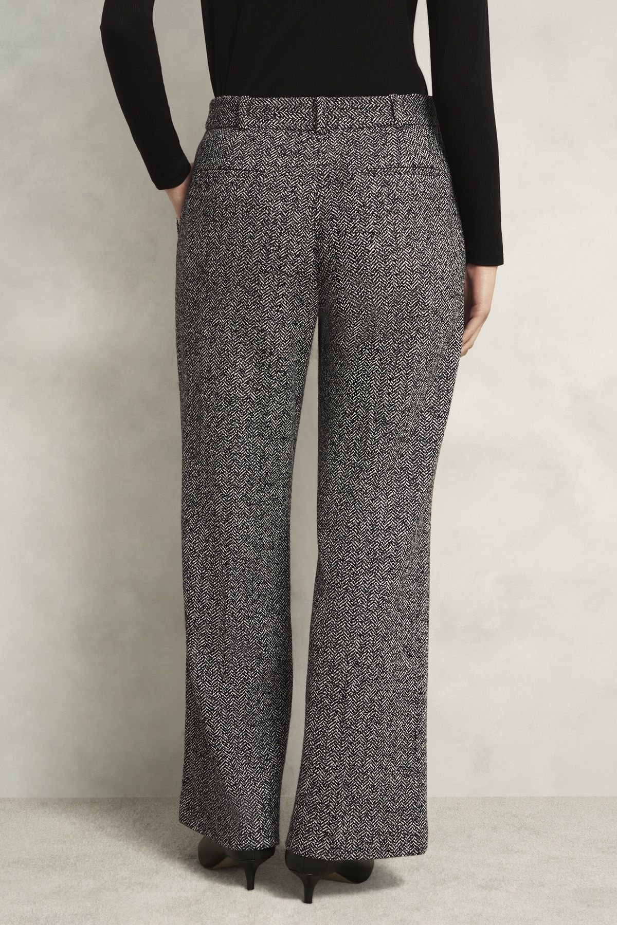 Hobbs London Hobbs London Women's Marlyn Herringbone Wide Leg Trousers in Charcoal - 4