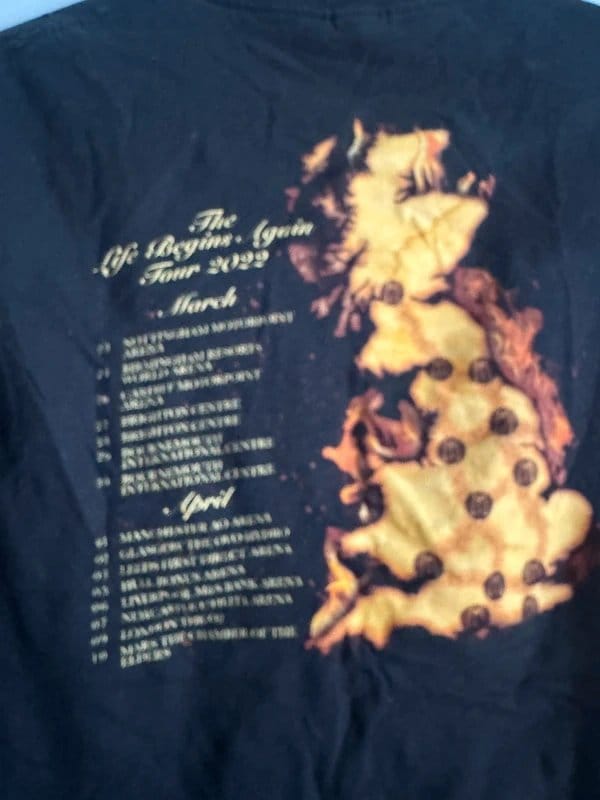 War of the Worlds War of the worlds official tour show t-shirt merchandise size L worn once - 1