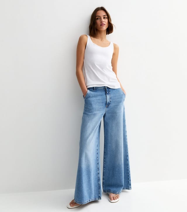 New Look Women's White Cotton Scoop Neck Vest New Look - 2