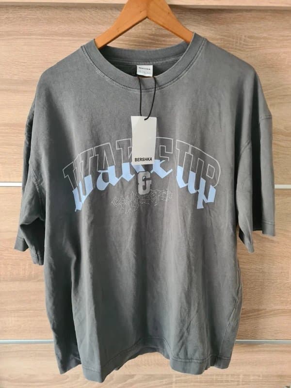 Bershka Bershka relaxing fit print shirt in multi S size
