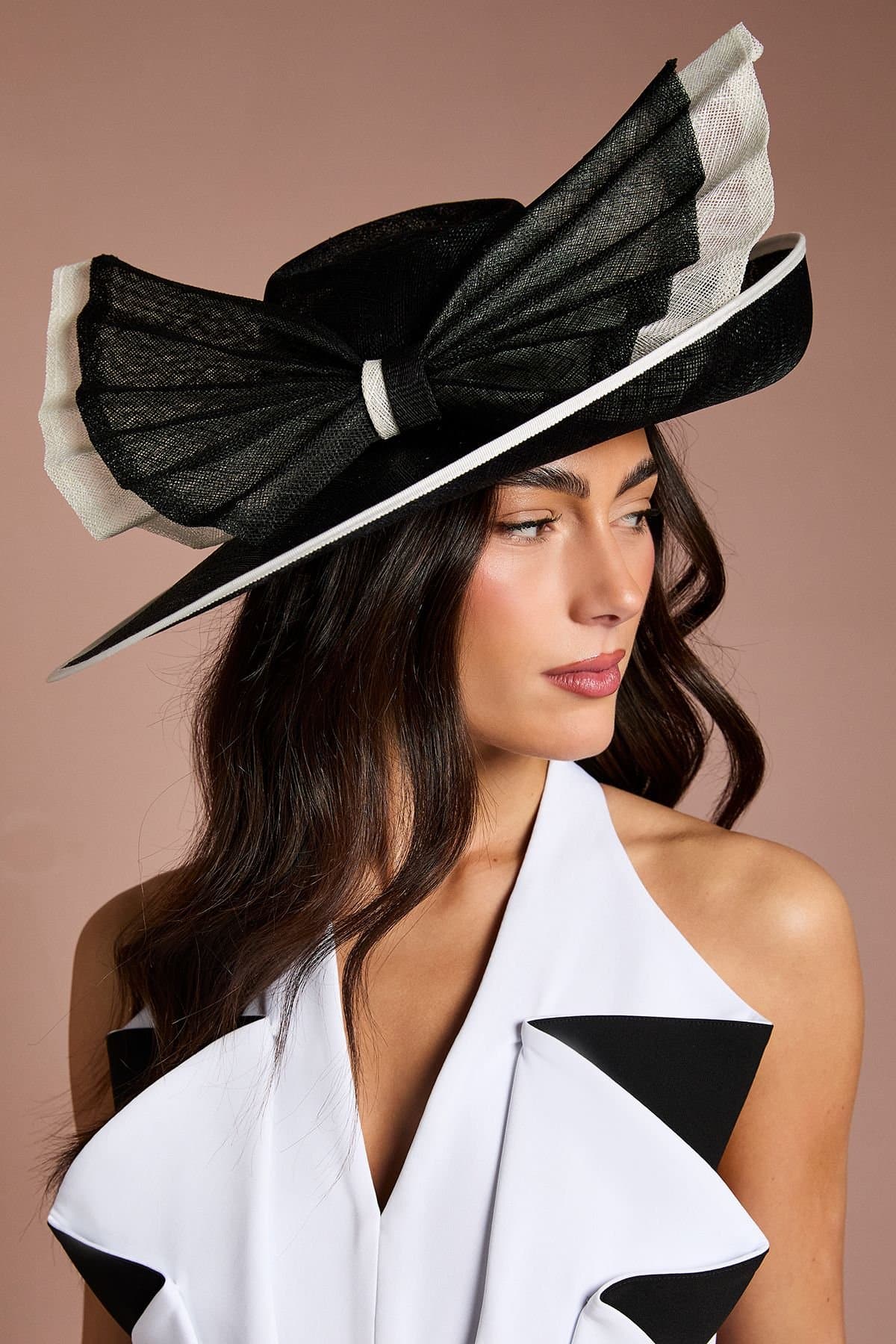 Coast Coast Women's Lisa Tan Pleated Bow Detail Hat in Mono
